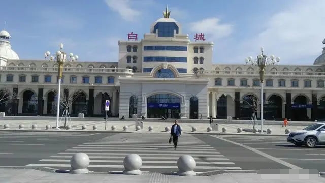 嘉興到白城物流專線-嘉興至白城貨運(yùn)公司